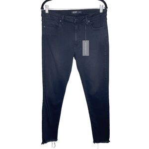 Stitch Fix l JUST BLACK Black Frayed Hem Skinny Jeans